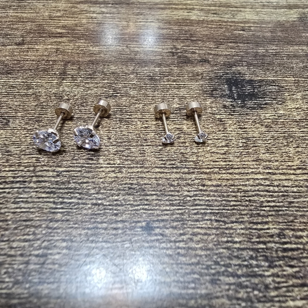 2 pairs of rhinestone gold tone twist on back stud earrings - Picture 1 of 5